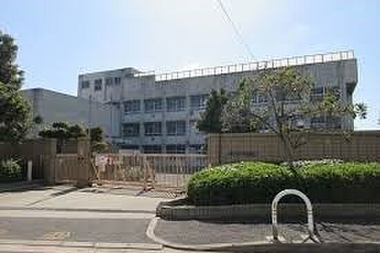 堺市立深井西小学校まで170m