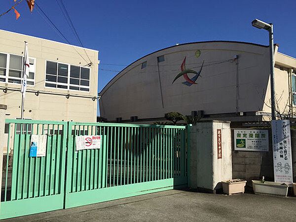 堺市立八下中学校まで1500m