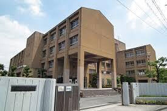 松原市立松原第七中学校まで1820m