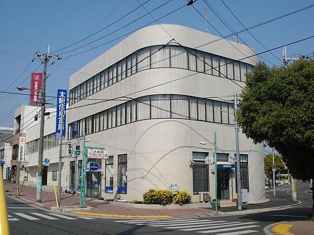 大阪信用金庫登美丘支店まで1100m