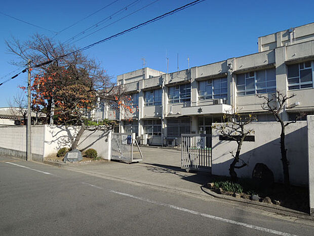 堺市立登美丘中学校まで1500m
