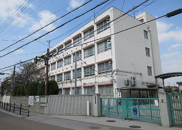 堺市立五箇荘小学校まで270m