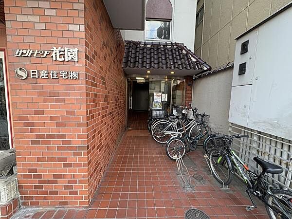 エントランス