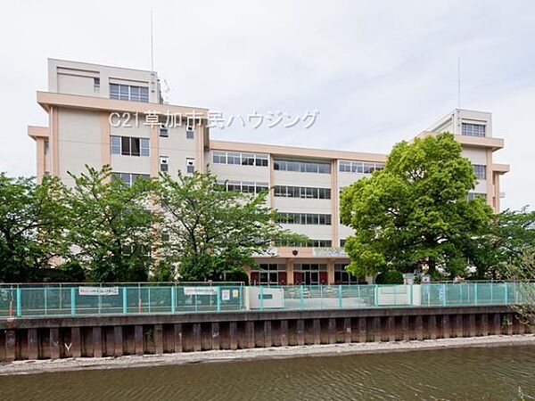 apartment 埼玉県八潮市緑町２丁目
地図を見る