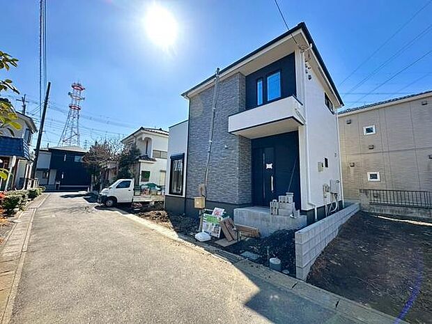 BELS評価を取得した、省エネ性能が“見える化”された安心の住まい。第三者機関による評価で性能が明確になっており、断熱性・省エネ性にも配慮されています。