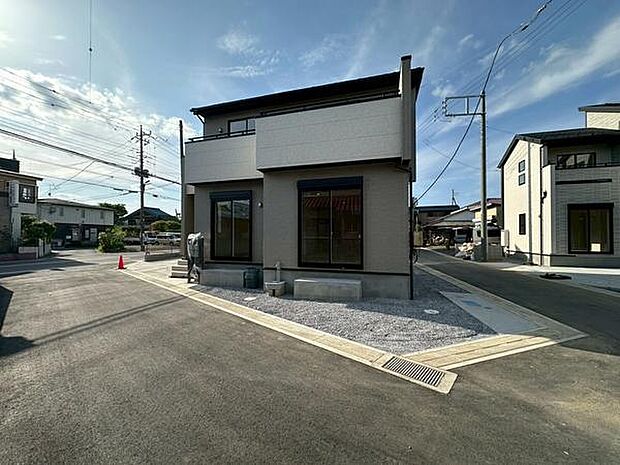 長期優良住宅・BELS認定取得の高性能住宅。耐震性・省エネ性・耐久性に優れており、光熱費の削減や長く安心して住める品質が魅力の住まいです。