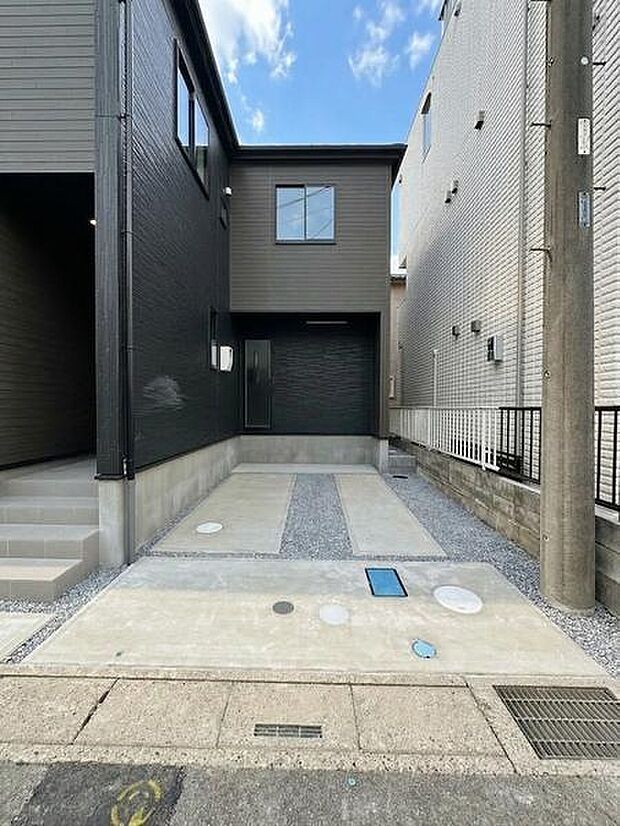 お車がない時は、お子様がちょっとした遊び場として活用することができます。