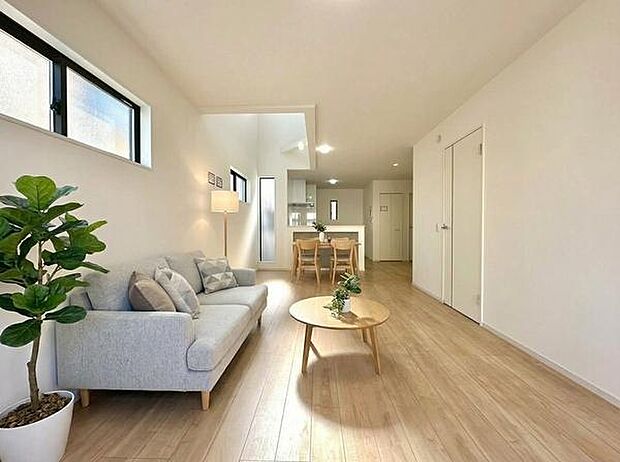 ※家具・インテリアはCGによるイメージです。実際の室内にはございませんが、生活のイメージを感じていただけるよう演出しています。