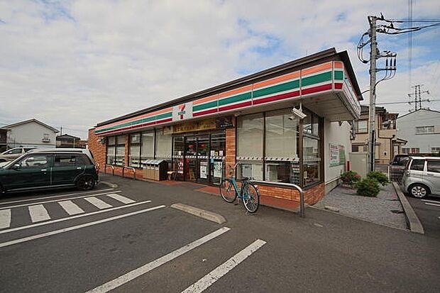 セブンイレブン 草加吉町1丁目店まで500m、セブンイレブン 草加吉町1丁目店500m(徒歩7分)