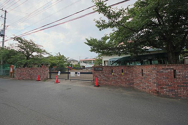 フラワー幼稚園まで577m、フラワー幼稚園577mm(徒歩8分)