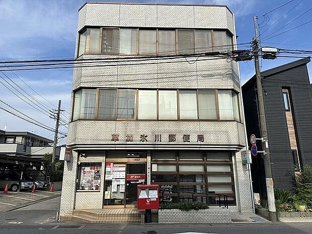 草加氷川郵便局580m(徒歩8分)