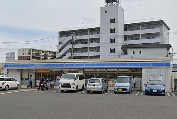 ローソン 草加谷塚仲町店まで300m、ローソン 草加谷塚仲町店300m(徒歩4分)