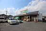 周辺：業務スーパー花栗店まで632m、業務スーパー花栗店632m(徒歩8分)