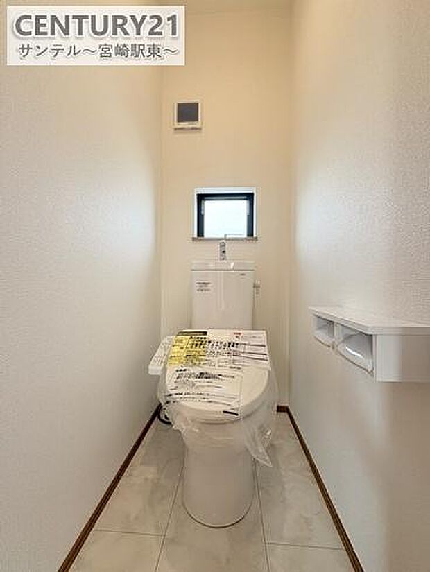 2階トイレです!トイレが二つあると朝の忙しい時間帯も安心です(^^♪