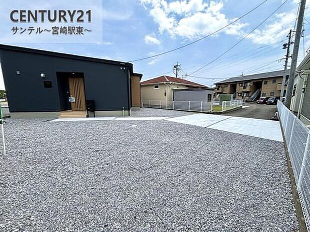 お庭スペースも完備しておりBBQやお子様用プールも楽しめます！