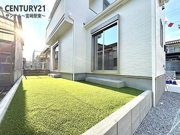 お庭スペースも完備しておりBBQやお子様用プールも楽しめます!