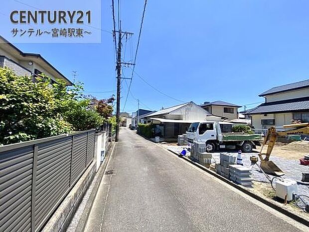 前面道路です。