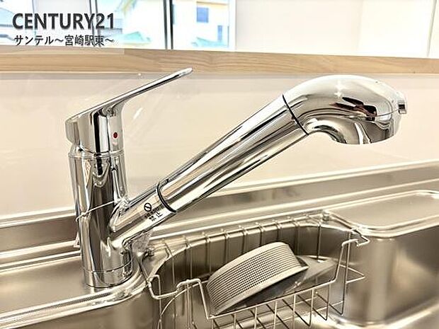 浄水器です。ワンタッチで浄水・原水の切り替えが可能です！