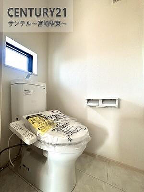 2階トイレです!トイレが二つあると朝の忙しい時間帯も安心です(^^♪