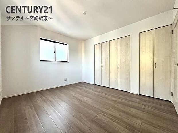 主寝室にいかがでしょうか♪日当たり・風通し良好です(^^♪