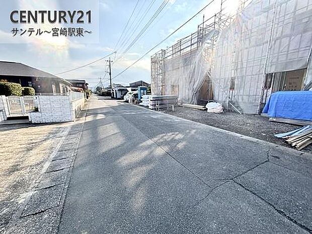 前面道路です♪幅員6.0m