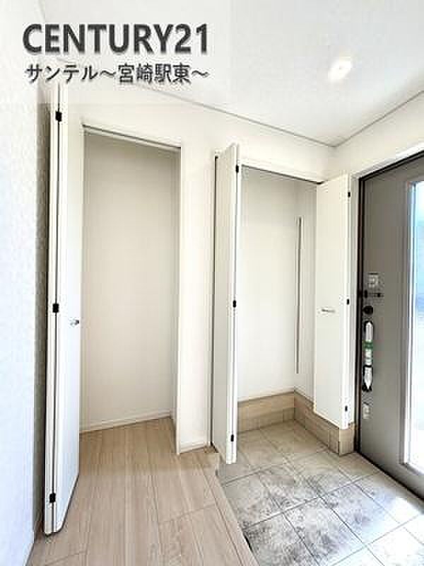 シューズクローゼットがあることで、玄関周りをいつもきれいに保てます♪