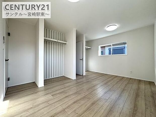 （同仕様写真）成長に合わせて使える収納付き子供部屋。衣類や学用品の整理がしやすく、片付け習慣も身につきます。