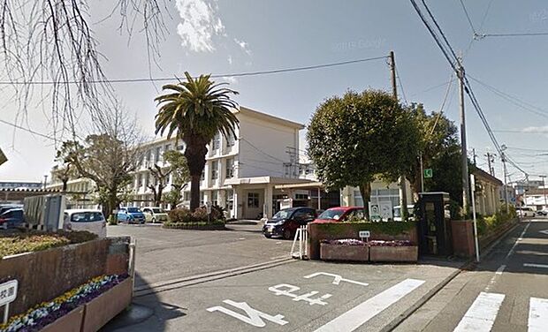 宮崎市立小戸小学校まで417m