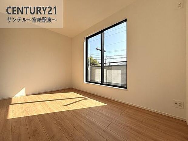 2階にはファミリースペースを設けており、セカンドリビングやワークスペースとしても利用ができます。