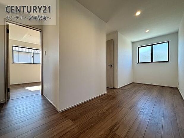 2Fフリースペース。お子様の勉強スペースやフリースペースとして活用できます。