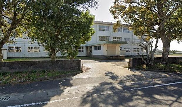 都城市立山之口中学校まで1128m