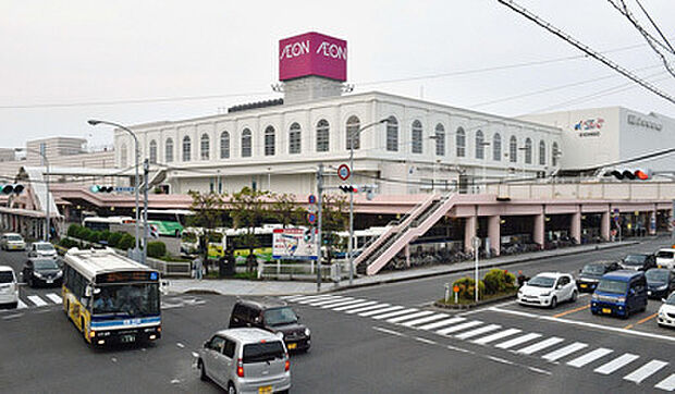イオン南宮崎店まで796m