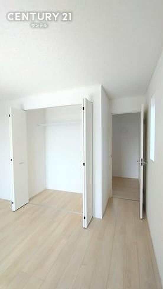 (同仕様写真)洋室※床色、建具の色や配置が異なる場合がございます。