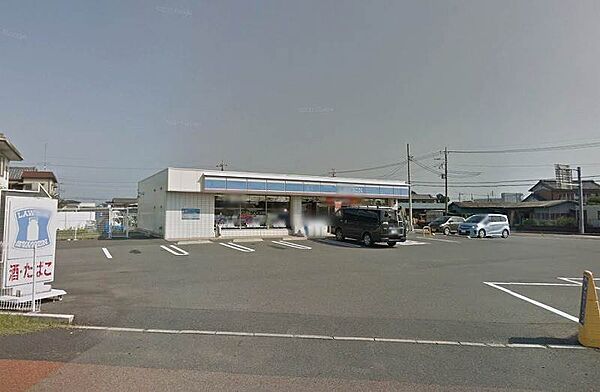 ローソン太田泉店 751m