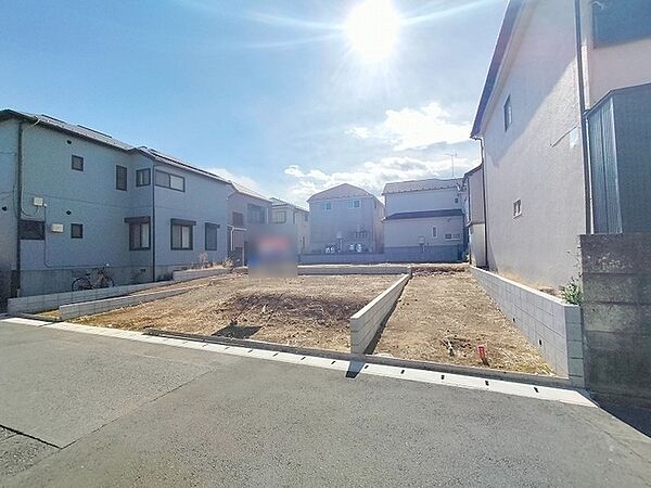現地のご見学予約もスタートしました。周辺で売りに出ている物件も沢山御座います。まとめてご見学ができますのでお気軽にお申しつけください。