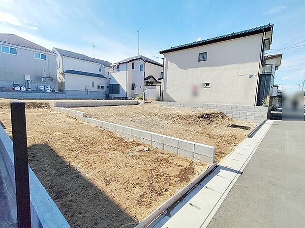 周辺のエリアで他にも沢山売りに出ている物件があります。インターネット掲載前の情報などもありますのでお気軽にお問合せください。まとめてご見学できます。