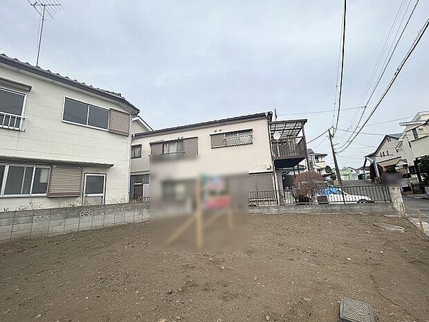 周辺のエリアで他にも沢山売りに出ている物件があります。インターネット掲載前の情報などもありますのでお気軽にお問合せください。まとめてご見学できます。 