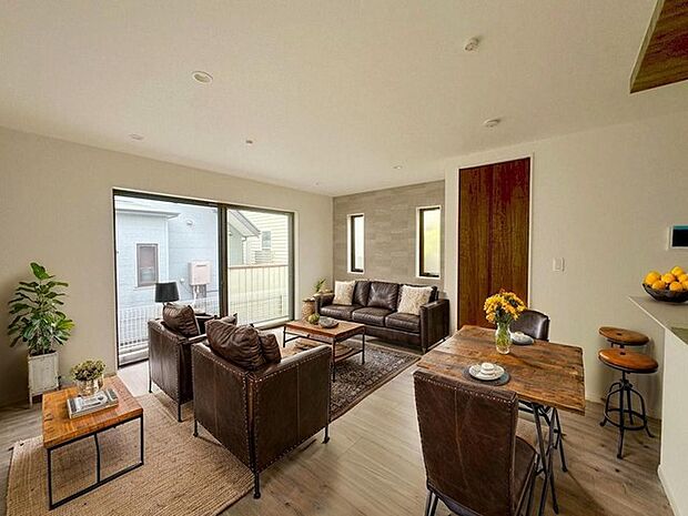 本画像はCGで作成しており、実際に現地に家具は置かれておりません。また、価格に家具は含まれておりません。 