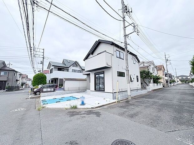 現地のご見学予約もスタートしました。周辺で売りに出ている物件も沢山御座います。まとめてご見学ができますのでお気軽にお申しつけください。