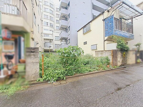現地のご見学予約もスタートしました。周辺で売りに出ている物件も沢山御座います。まとめてご見学ができますのでお気軽にお申しつけください。