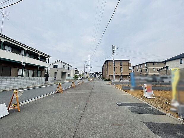 周辺のエリアで他にも沢山売りに出ている物件があります。インターネット掲載前の情報などもありますのでお気軽にお問合せください。まとめてご見学できます。 