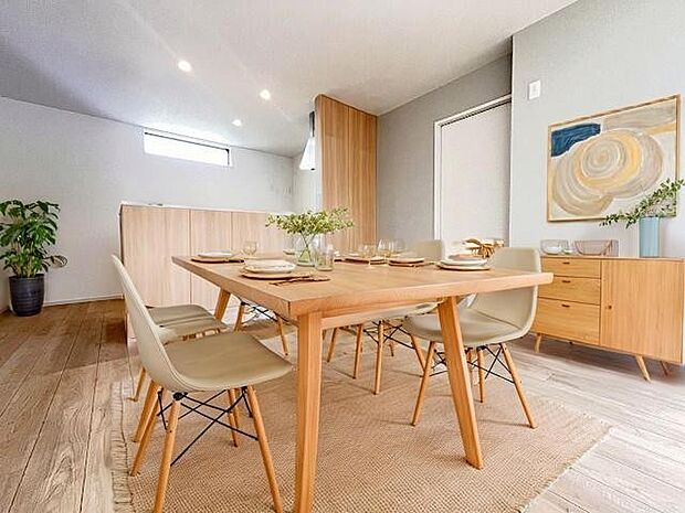 本画像はCGで作成しており、実際に現地に家具は置かれておりません。また、価格に家具は含まれておりません。 