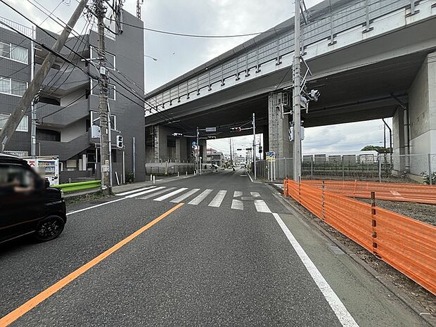 個々の優先事項や好みに基づいて考慮することが重要、 様々なライフスタイル、自分や家族にとってマッチする街並みを選ぶことが大切です。