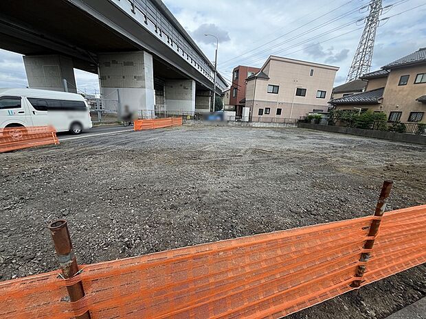 周辺のエリアで他にも沢山売りに出ている物件があります。インターネット掲載前の情報などもありますのでお気軽にお問合せください。まとめてご見学できます。