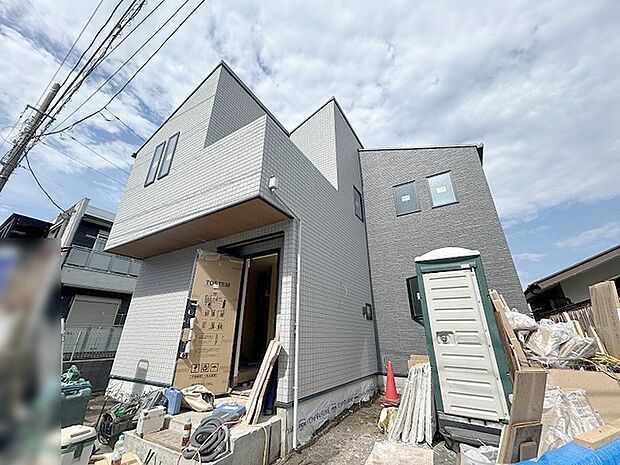 現地のご見学予約もスタートしました。周辺で売りに出ている物件も沢山御座います。まとめてご見学ができますのでお気軽にお申しつけください。 