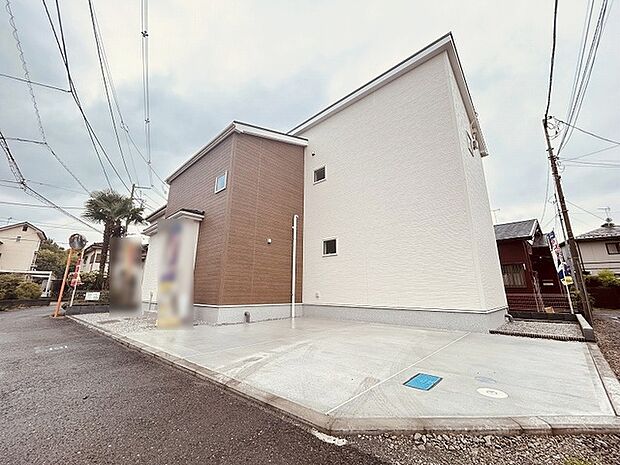 建物が完成しましたので室内のご見学予約スタート。当日のご見学予約も大歓迎です。お気軽にご連絡ください。他にもインターネットに掲載していない情報も沢山ありますので、比較で併せてご見学ができます。 