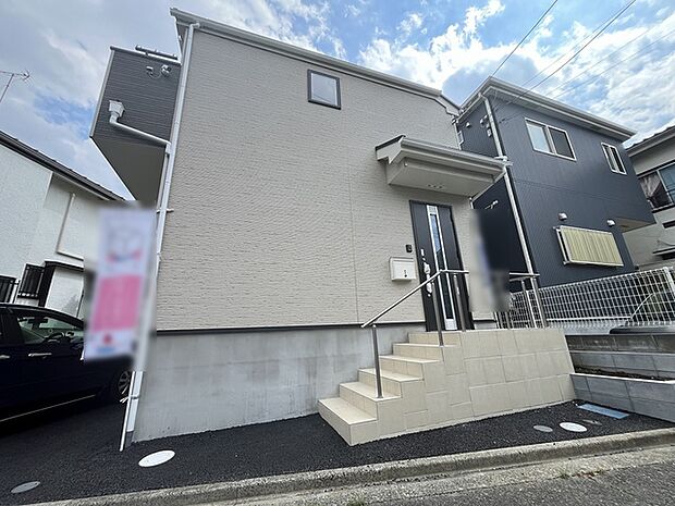 建物が完成しましたので室内のご見学予約スタート。当日のご見学予約も大歓迎です。お気軽にご連絡ください。他にもインターネットに掲載していない情報も沢山ありますので、比較で併せてご見学ができます。