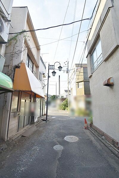周辺のエリアで他にも沢山売りに出ている物件があります。インターネット掲載前の情報などもありますのでお気軽にお問合せください。まとめてご見学できます。