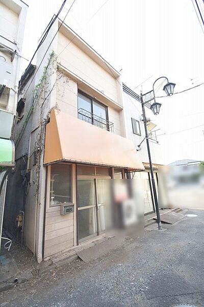 周辺のエリアで他にも沢山売りに出ている物件があります。インターネット掲載前の情報などもありますのでお気軽にお問合せください。まとめてご見学できます。