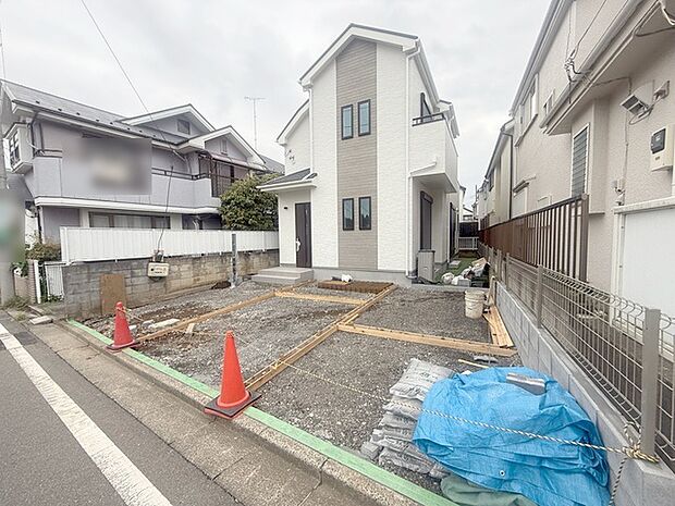 現地のご見学予約もスタートしました。周辺で売りに出ている物件も沢山御座います。まとめてご見学ができますのでお気軽にお申しつけください。 